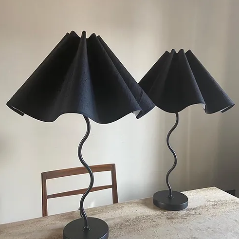 Maud Vaughan Wiggle Lamp